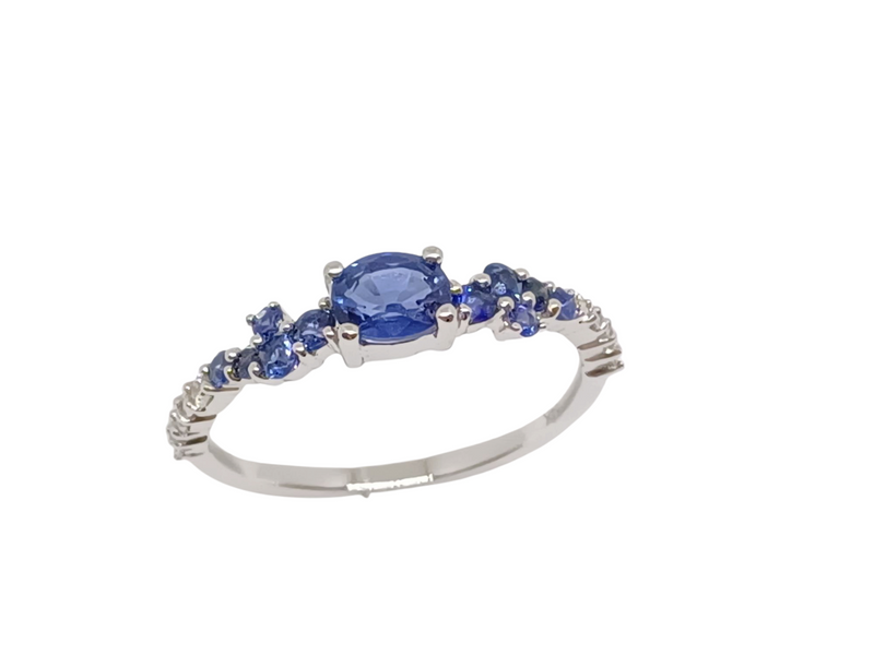 Anillo de Zafiro