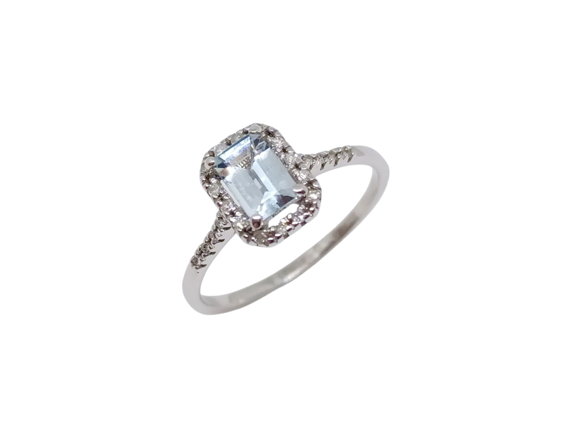 Anillo de Aguamarina con Diamante Natural
