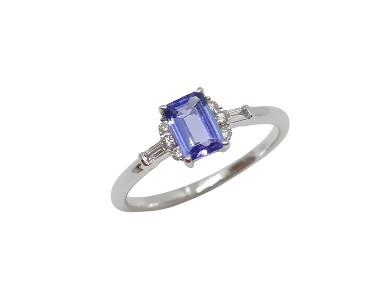 Anillo de Tanzanita