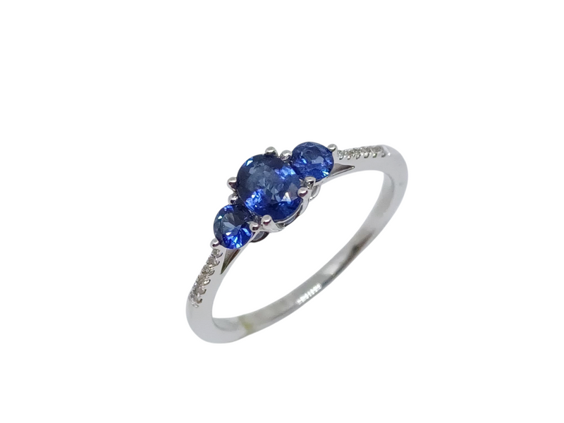 Anillo con Zafiro